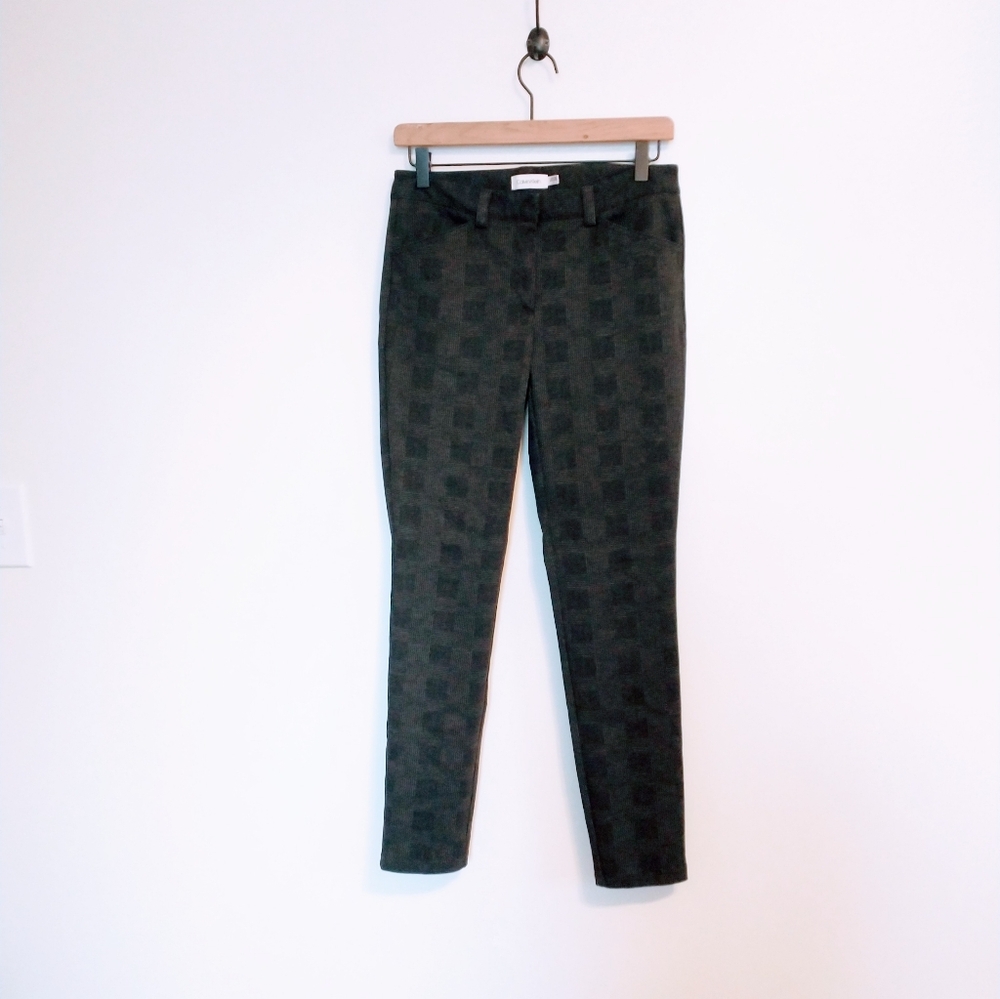 Calvin Klein plaid grey and black skinny pants size 2